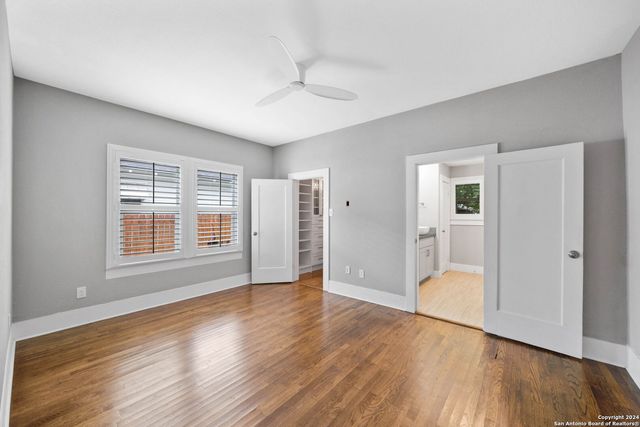 206 W HIGH AVE, San Antonio, TX 78210