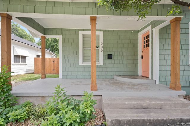 206 W HIGH AVE, San Antonio, TX 78210