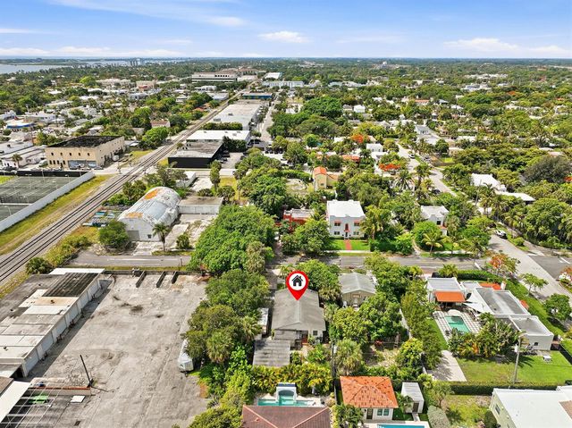 515 Biscayne Drive, West Palm Beach, FL 33401