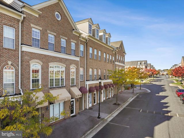 4815 DASHIELL PL, Woodbridge, VA 22192