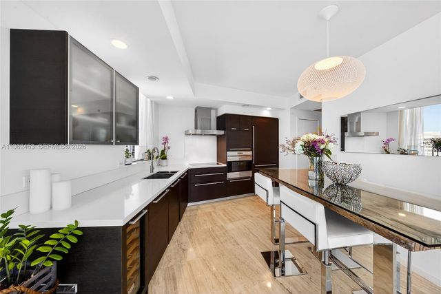 1445 16th St 1001, Miami Beach, FL 33139