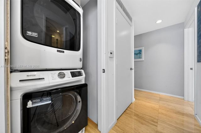 1445 16th St 1001, Miami Beach, FL 33139