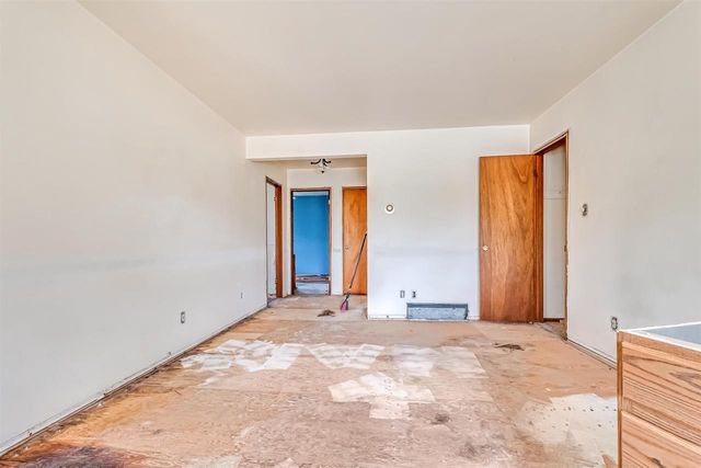 1410 HICKORY LANE, New Holstein, WI 53061