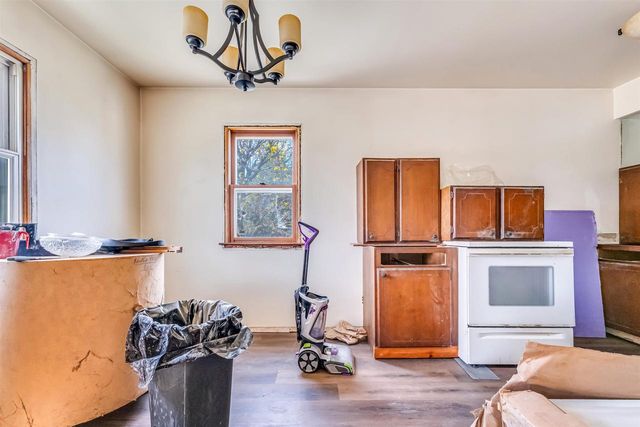1410 HICKORY LANE, New Holstein, WI 53061