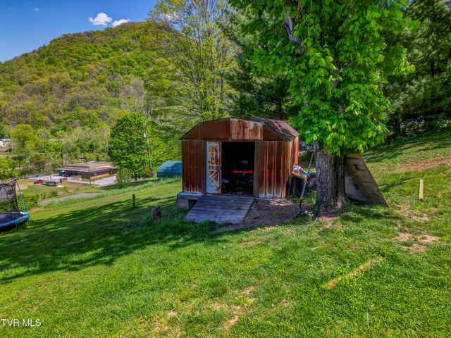 264 Terrace Avenue, Gate City, VA 24251