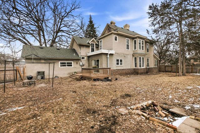 711 5th Avenue S, Saint Cloud, MN 56301