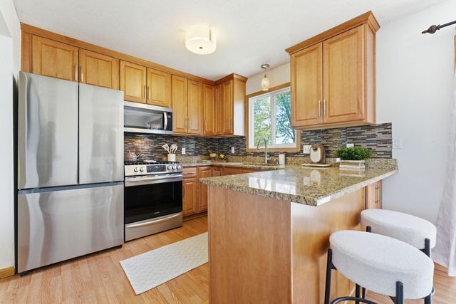 3236 115th Lane NW, Coon Rapids, MN 55433