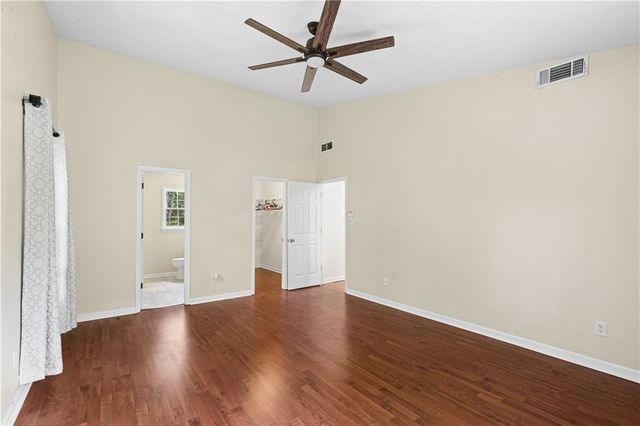 2735 Old Ivy Court, Buford, GA 30519