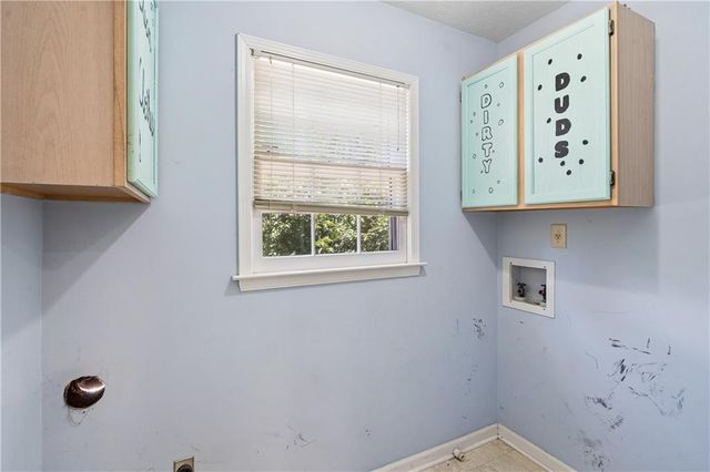 2735 Old Ivy Court, Buford, GA 30519
