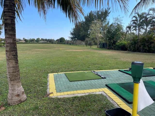 2520 NE 1st Court 411, Boynton Beach, FL 33435