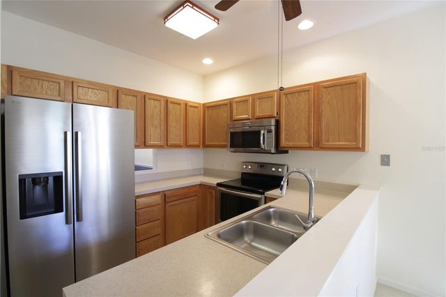 11685 NW 19TH PLACE, Gainesville, FL 32606