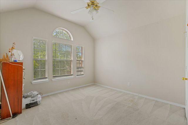 6707 Forest Park Drive, Arlington, TX 76001