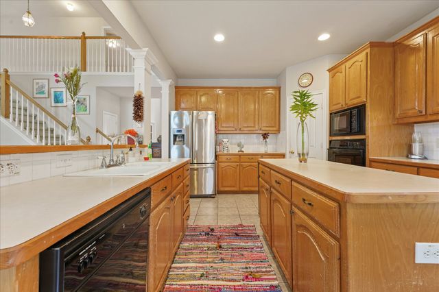 6707 Forest Park Drive, Arlington, TX 76001