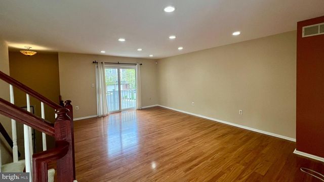 2 HALSTEAD PL, Princeton, NJ 08540