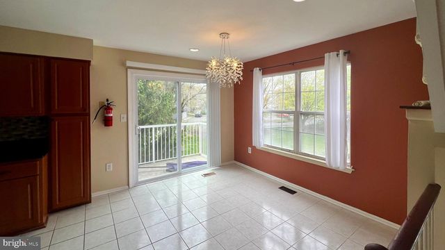 2 HALSTEAD PL, Princeton, NJ 08540
