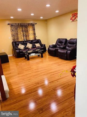 2 HALSTEAD PL, Princeton, NJ 08540