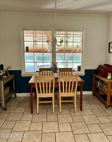 105 Harriett Street, Hampton, SC 29924