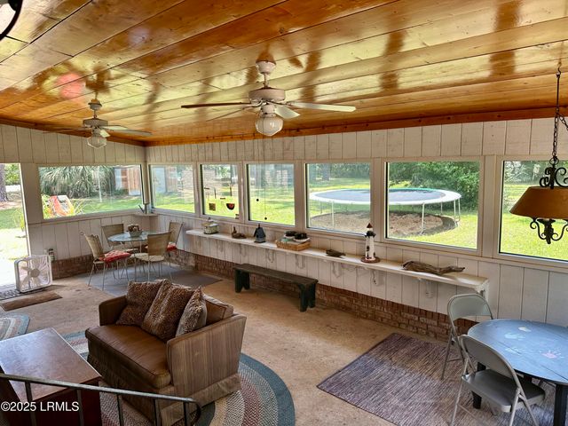 105 Harriett Street, Hampton, SC 29924