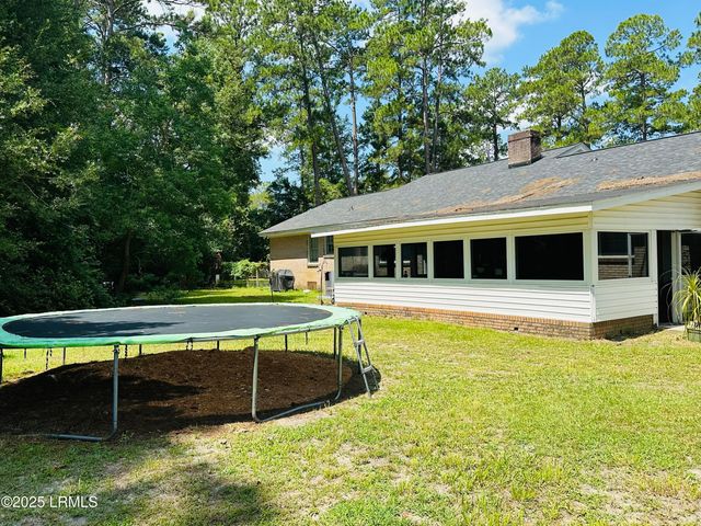 105 Harriett Street, Hampton, SC 29924