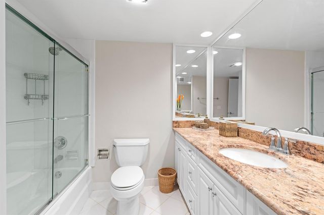 1180 S Ocean 4D, Boca Raton, FL 33432