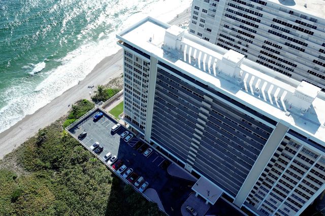 1180 S Ocean 4D, Boca Raton, FL 33432