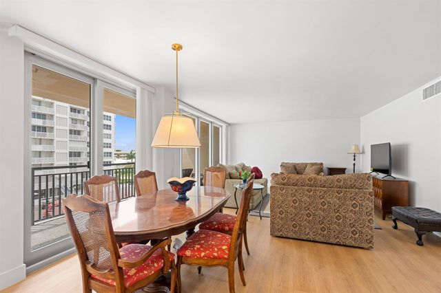 1180 S Ocean 4D, Boca Raton, FL 33432