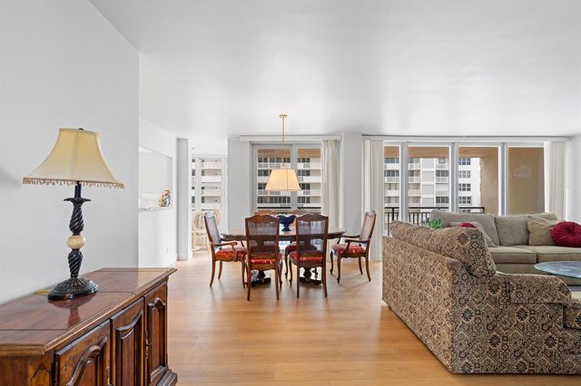 1180 S Ocean 4D, Boca Raton, FL 33432