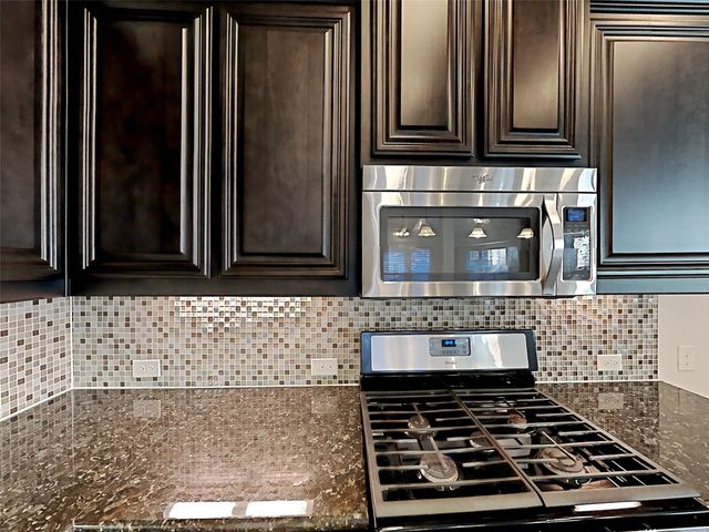 9208 Vineyard Lane, Fort Worth, TX 76123