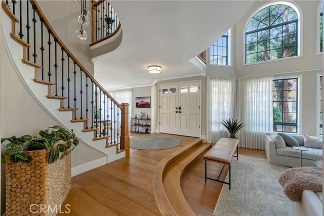 6095 Greenbrier Drive, Huntington Beach, CA 92648