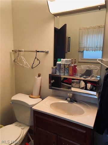 877 Arden Avenue, Berea, OH 44017
