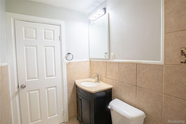 39751 Sylvia Street, Harrison Charter Township, MI 48045
