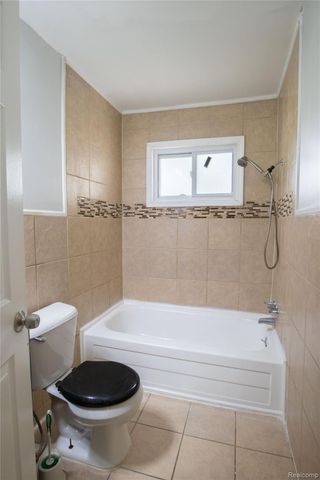 39751 Sylvia Street, Harrison Charter Township, MI 48045