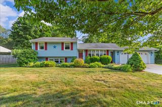 53 Blakeslee Road, Wallingford, CT 06492