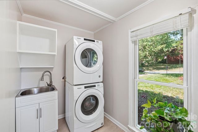 9200 Deer Spring Lane, Charlotte, NC 28210