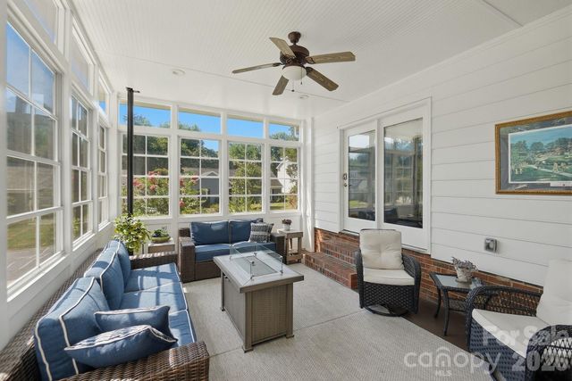 9200 Deer Spring Lane, Charlotte, NC 28210