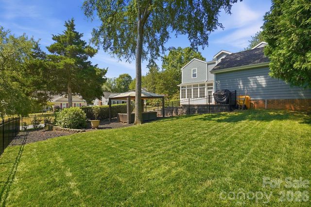 9200 Deer Spring Lane, Charlotte, NC 28210