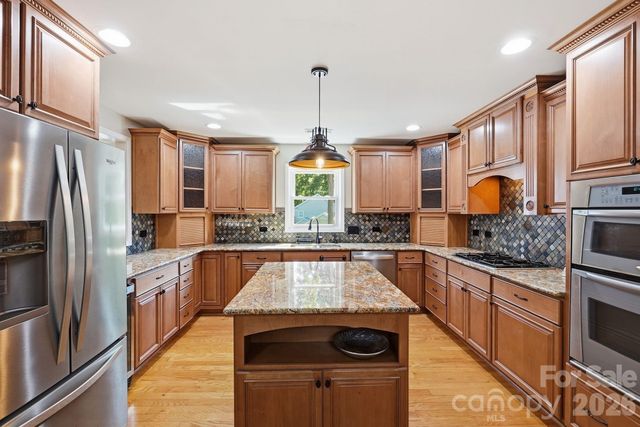 9200 Deer Spring Lane, Charlotte, NC 28210
