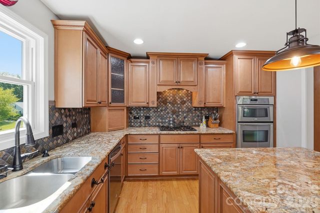 9200 Deer Spring Lane, Charlotte, NC 28210