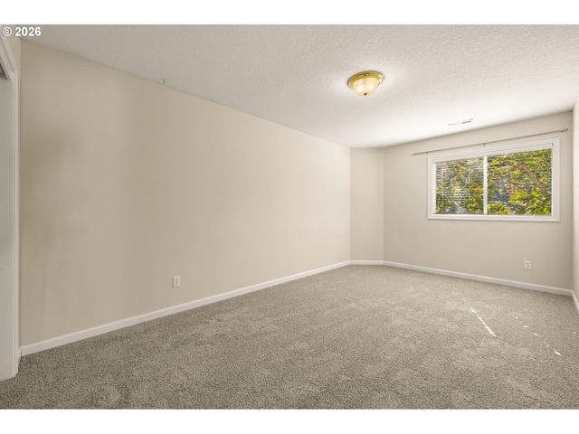 1134 Nw MAYFIELD Rd, Portland, OR 97229
