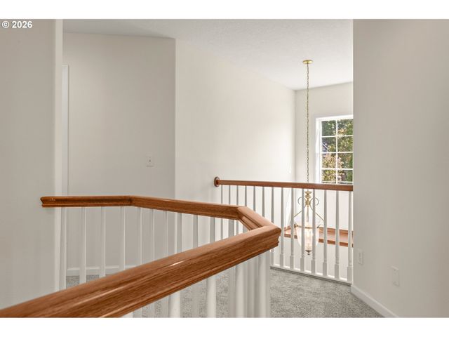 1134 Nw MAYFIELD Rd, Portland, OR 97229