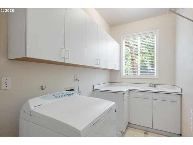 1134 Nw MAYFIELD Rd, Portland, OR 97229