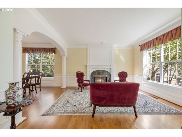 1134 Nw MAYFIELD Rd, Portland, OR 97229
