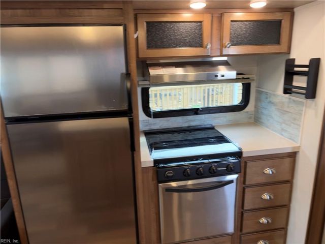 3665 Sandpiper RD # 158, Virginia Beach, VA 23456