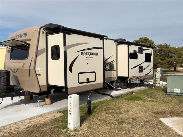 3665 Sandpiper RD # 158, Virginia Beach, VA 23456