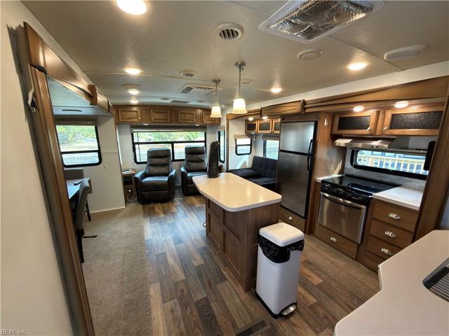 3665 Sandpiper RD # 158, Virginia Beach, VA 23456