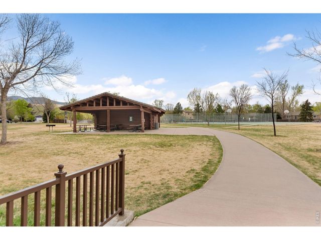 1024 Tierra Ln C, Fort Collins, CO 80521