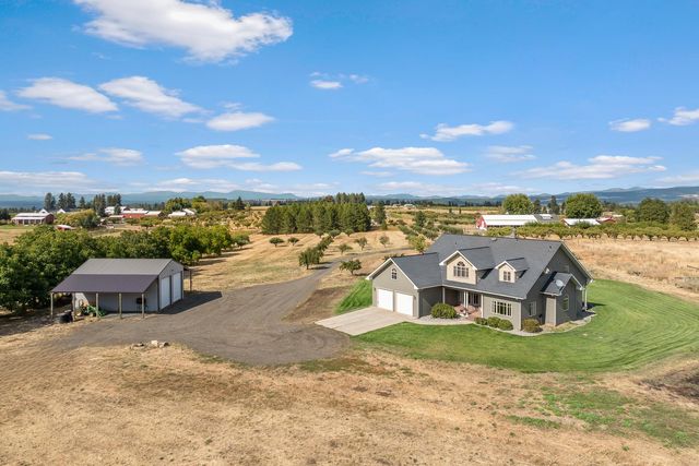 8808 E Green Bluff Rd, Colbert, WA 99005 property photo
