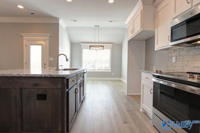 26470 Naomi Way, Athens, AL 35613