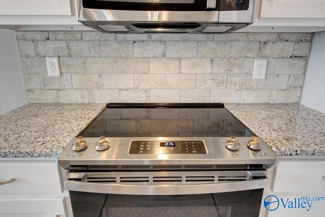 26470 Naomi Way, Athens, AL 35613
