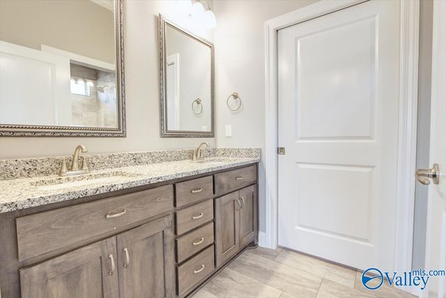 26470 Naomi Way, Athens, AL 35613